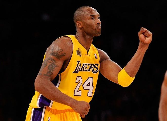 科比的篮球队叫什么名字？聊聊那支紫金军团，还有他短暂的欧洲足迹