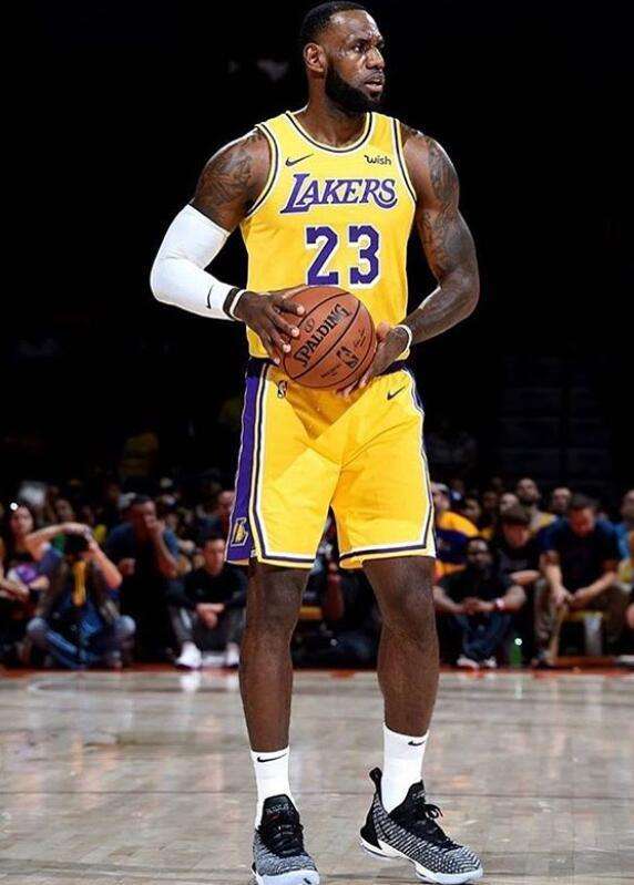 NBA火箭队目前阵容，一支正在反脆弱的年轻军团