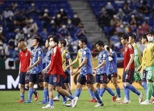 中国男足vs日本，一场足球的较量，两国文化的碰撞
